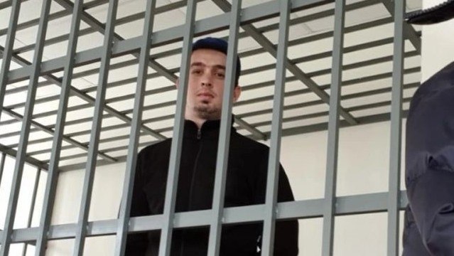 В Казахстане продлили арест Мансура Мовлаева, выдачи которого требуют власти РФ