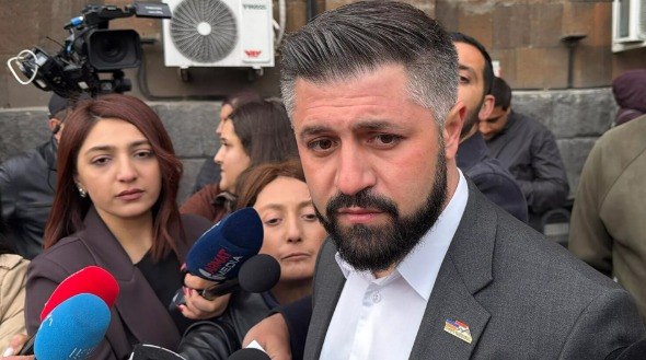 One of the main associates of the Russian oligarch Samvel Karapetyan was arrested in Armenia