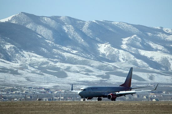 Еще пятерых участников погрома в аэропорту Махачкалы осудили в Ставропольском крае
