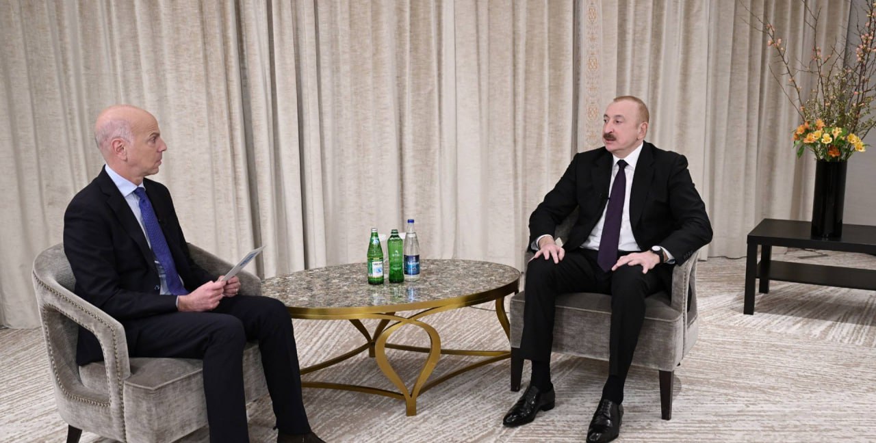 Алиев заявил о фактическом мире с Арменией и назвал условие подписания мирного договора