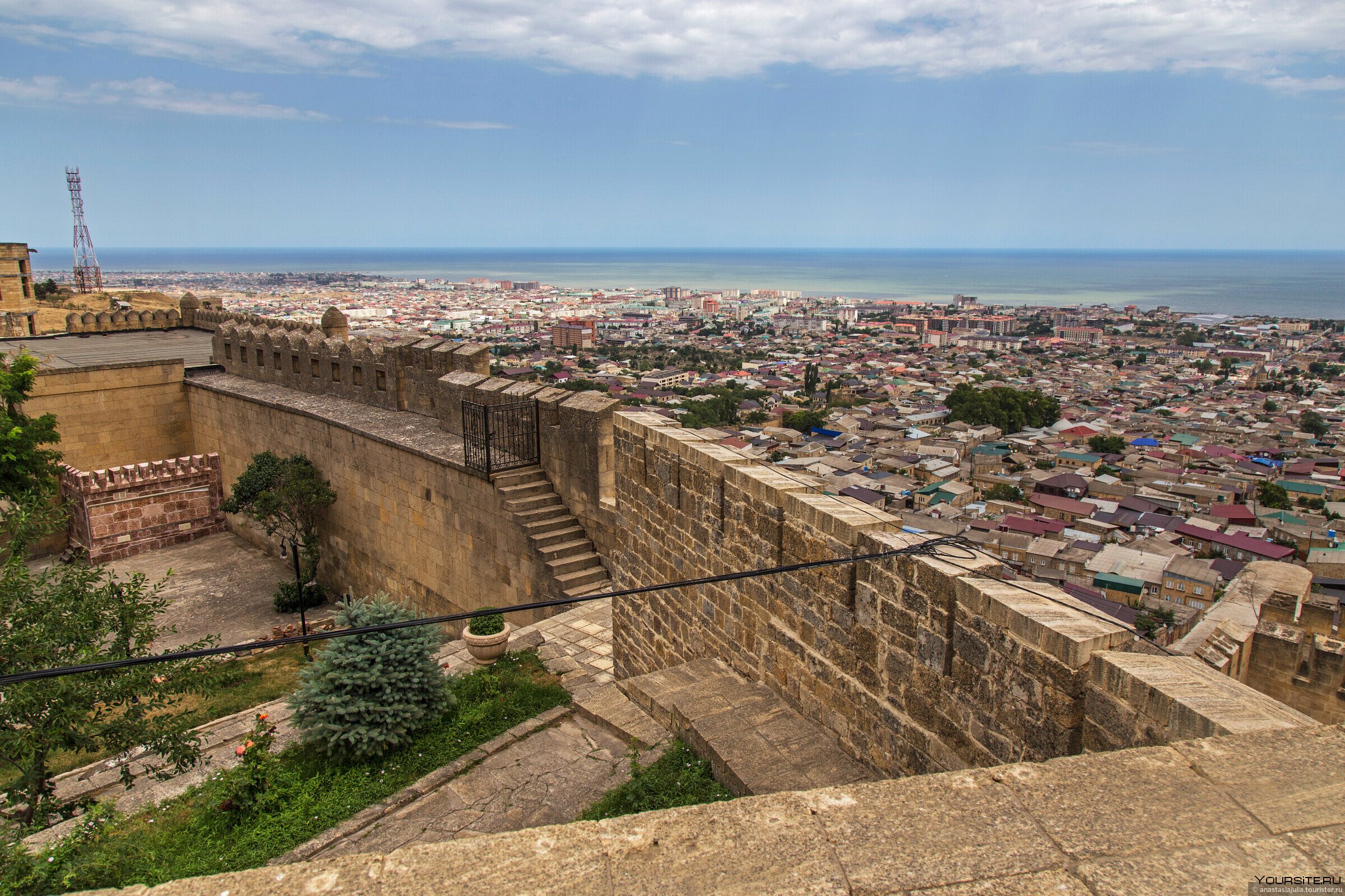 В Дагестане отслеживают радиоактивную обстановку после ударов по ядерным объектам Ирана 