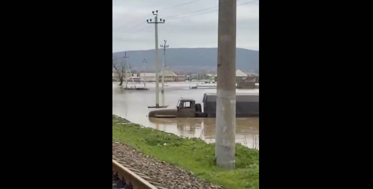 В нескольких районах Чечни объявлена чрезвычайная ситуация из-за погодных условий 