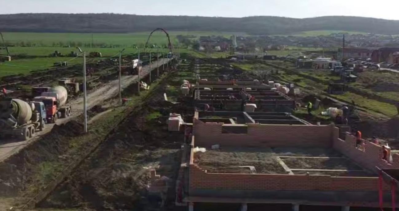 В Чечне начали строить дома для пострадавших от стихии