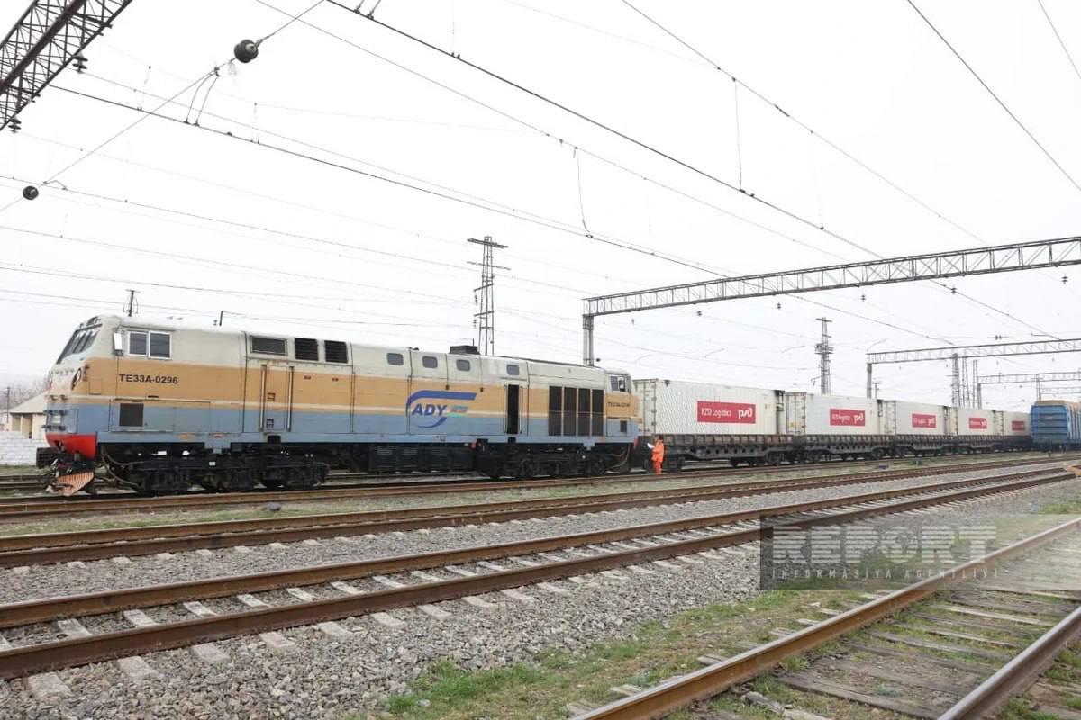 Москва через Азербайджан направила в Иран гуманитарную помощь