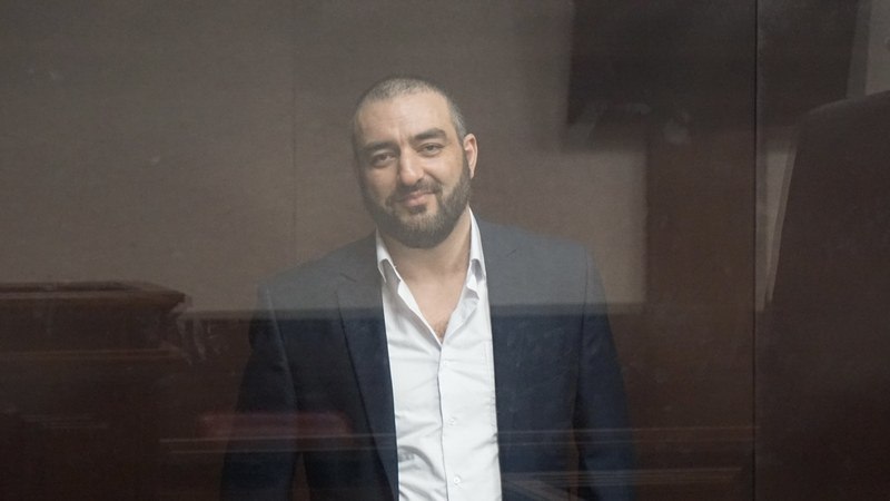 Защита крымскотатарского политзаключенного, страдающего раком мозга, пытается добиться освобождения