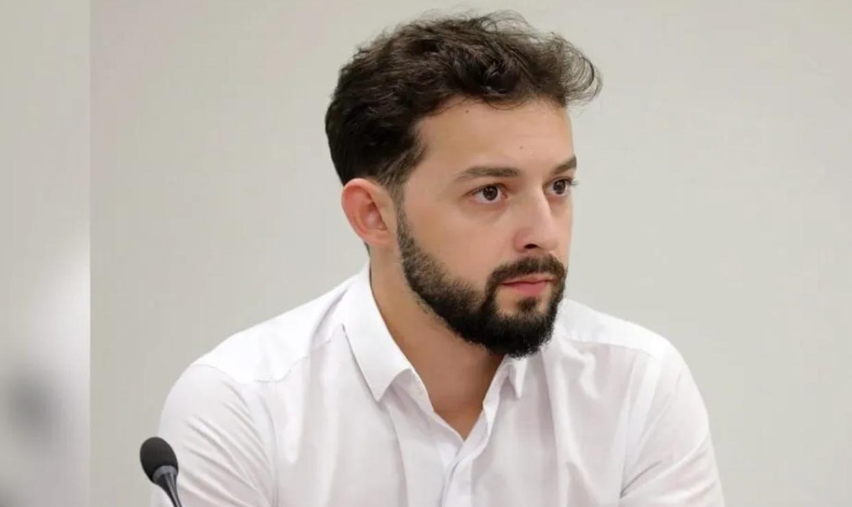 In Georgia, a lawyer alleged degrading treatment of a TV Pirveli journalist