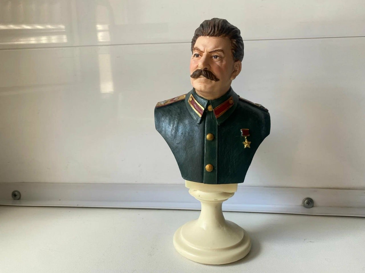 Парламент Ингушетии отказался от запрета на увековечивание Сталина