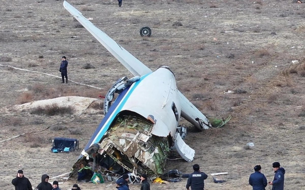 Azerbaijan expressed surprise at Russia's termination of the AZAL plane crash investigation