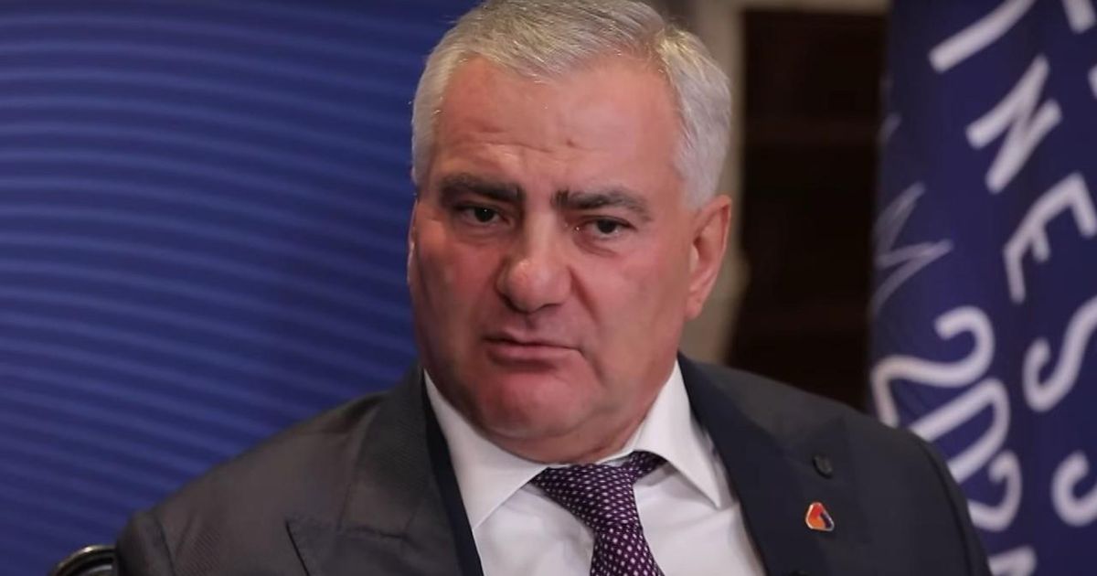 Armenia Demands Re-Arrest of Russian Billionaire