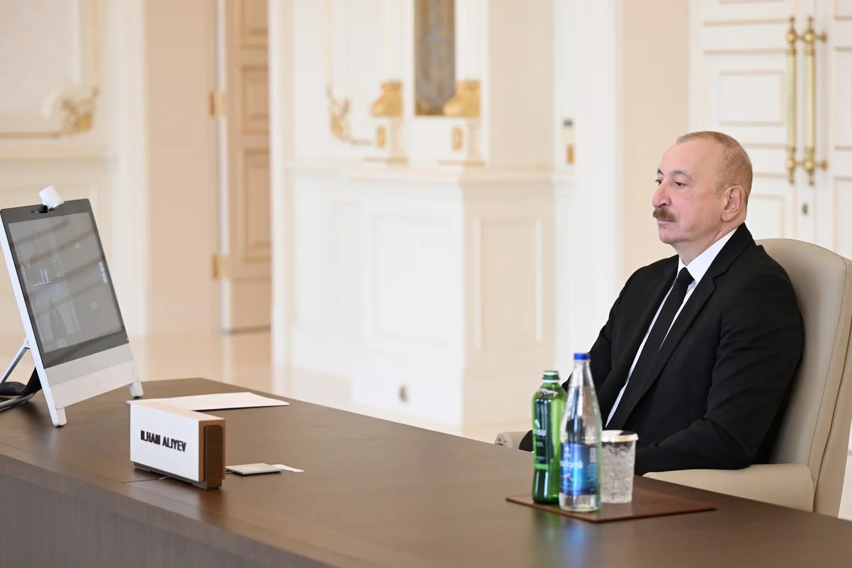 Пашинян надеется посетить Азербайджан, Алиев поздравил его с проведением европсаммита в Ереване