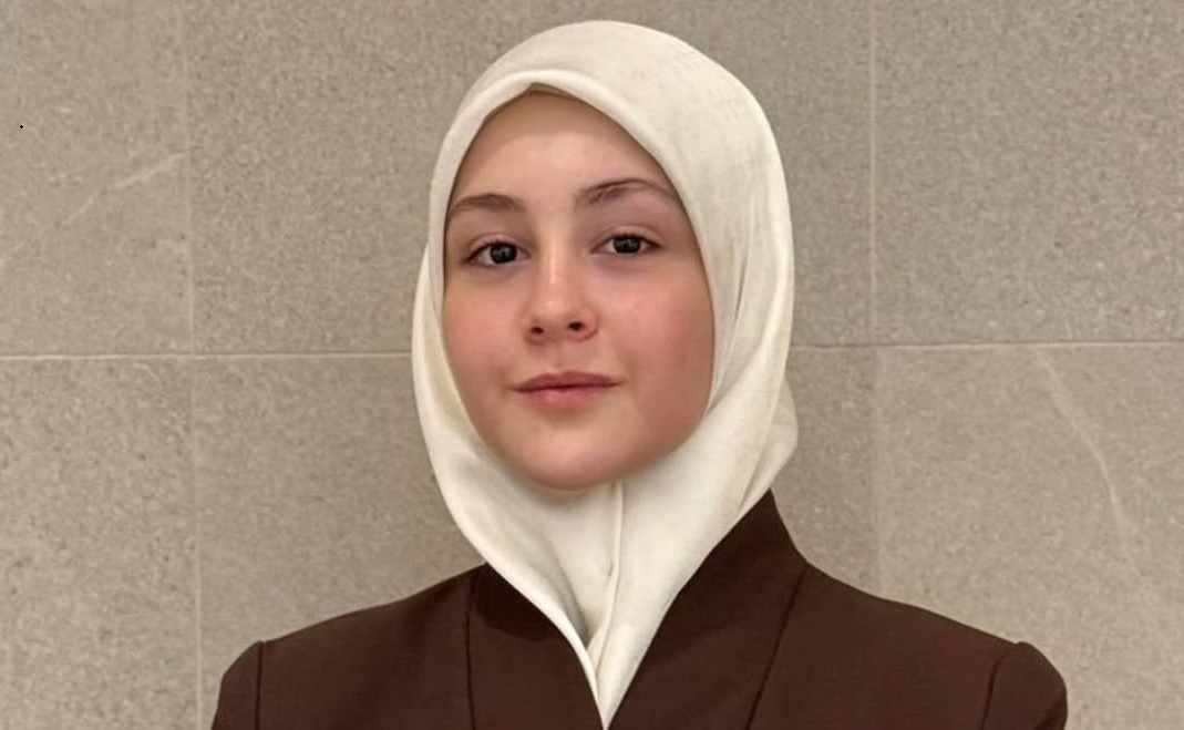 В Москве на олимпиаде ингушская школьница подверглась критике из-за хиджаба