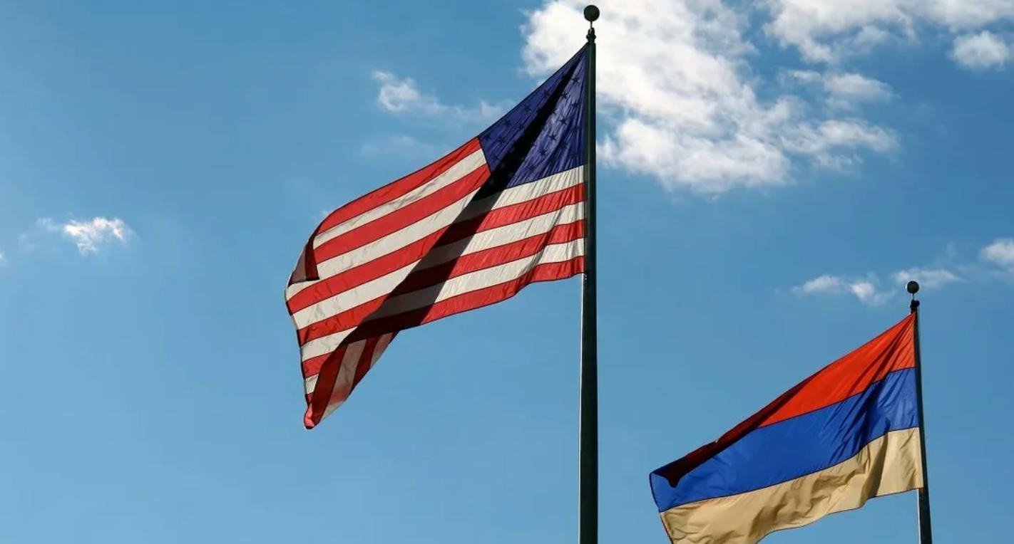 US Senators Ask Social Media Companies to Stop Moscow's Influence in Upcoming Armenian Elections