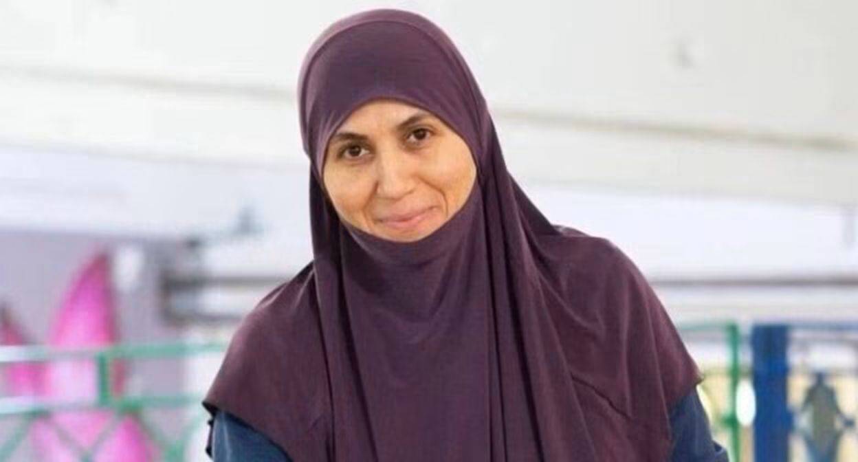 In Baku, the wife of a 