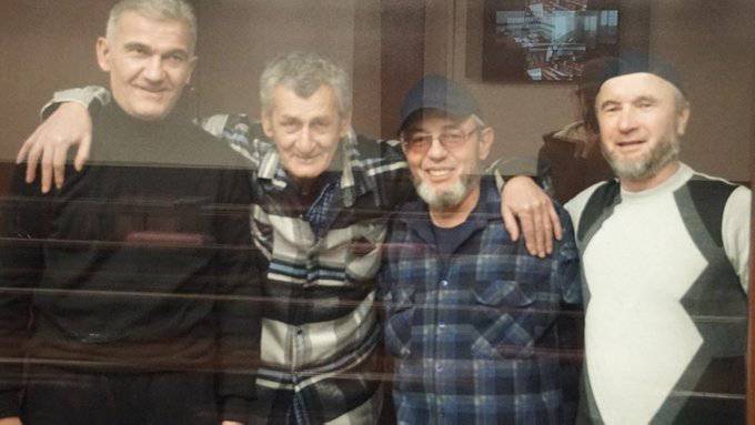 Суд не смягчил приговоры четырем крымским татарам по делу «Хизб ут-Тахрир»