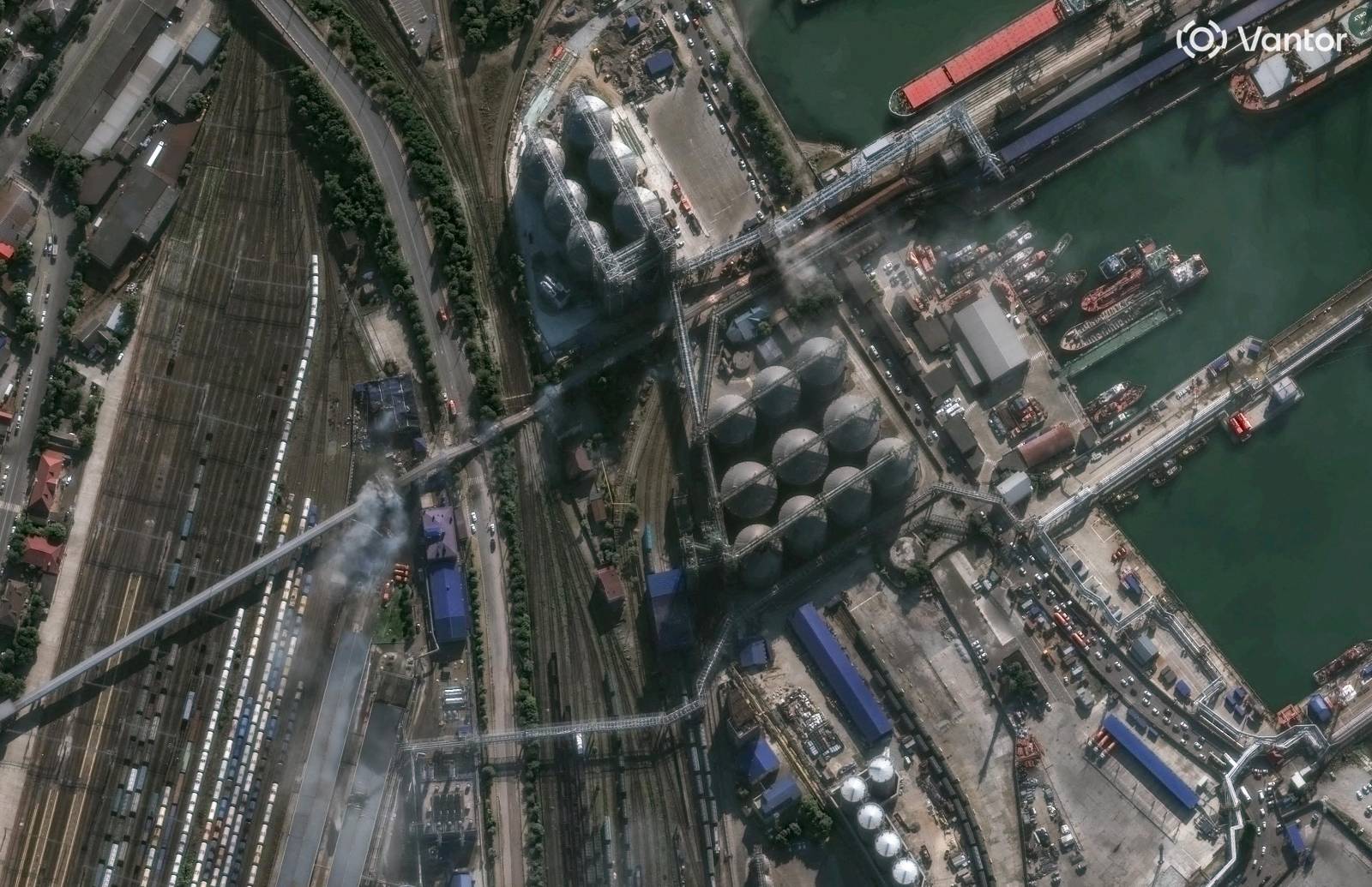 All Novorossiysk grain terminals halt operations after drone attack
