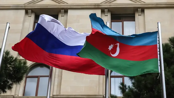 Посол Азербайджана заявил, что российские СМИ мешают сближению Баку и Москвы