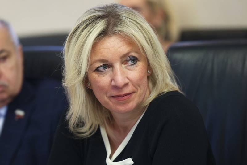Дипломатию сменила развязность: Захарова нашла ответ Пашиняну в «Собачьем сердце»