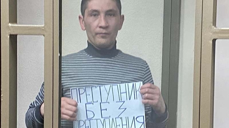 Незаконно удерживаемого в тюрьме крымскотатарского политзаключенного этапировали в колонию